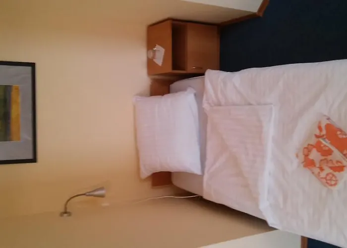 Ami 酒店 弗罗茨瓦夫