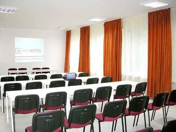 Ami 酒店 2*